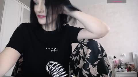 Snapshot of goddess_perfect_legs chatting on 15, 12, 2025 Oksana online show from 15, 12, 2025