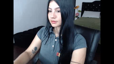 Angelina  online show from 29, 1, 2025