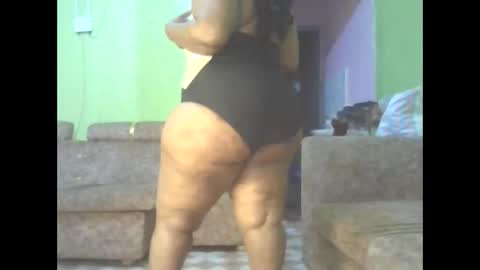 Snapshot of goddessebon chatting on 18, 2, 2025 shasha big online show from 18, 2, 2025