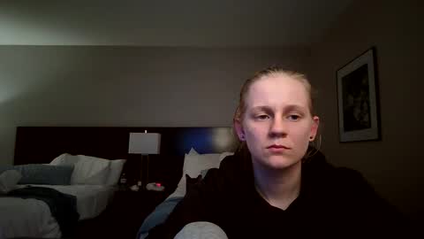 feyaa22 online show from 12, 2, 2026