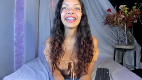 Snapshot of goddessjulieta chatting on 13, 12, 2024 Julieta online show from 13, 12, 2024