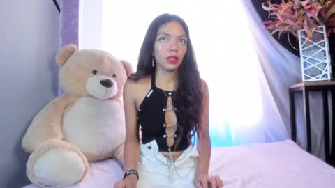 Snapshot of goddessjulieta chatting on 12, 1, 2025 Julieta online show from 12, 1, 2025