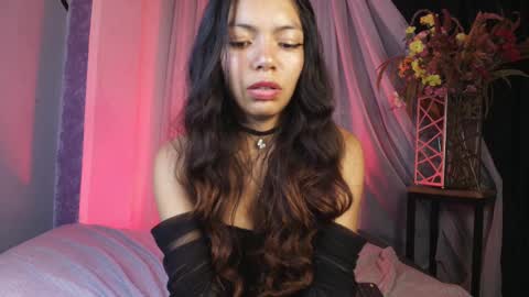 Snapshot of goddessjulieta chatting on 6, 3, 2025 Julieta online show from 6, 3, 2025