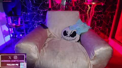 Snapshot of goddessjuliettenoiir chatting on 16, 4, 2026 Goddes Juliette Noiir online show from 16, 4, 2026
