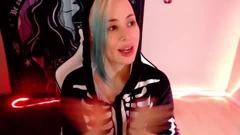 Snapshot of goddesslilith chatting on 4, 1, 2025 Goddess Lilith - 111 tks to PM online show from 4, 1, 2025