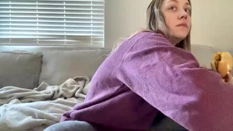 Snapshot of goddessmayvn chatting on 30, 4, 2026 GoddessMayvn online show from 30, 4, 2026