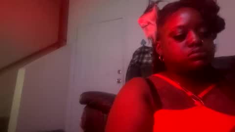 Snapshot of goddessmonni chatting on 3, 3, 2025 MonniDoll online show from 3, 3, 2025
