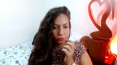  Naih Reyes online show from 26, 12, 2024