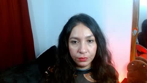  Naih Reyes online show from 25, 2, 2025