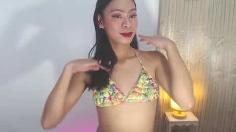 Kyla and Nian online show from 24, 9, 2025