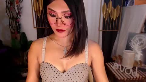 Snapshot of goddessquinnie chatting on 8, 2, 2025 quinnie online show from 8, 2, 2025
