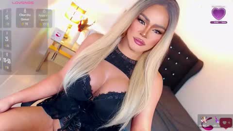 Miss Anna online show from 6, 10, 2025