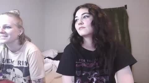 Goddess Raven online show from 19, 12, 2024