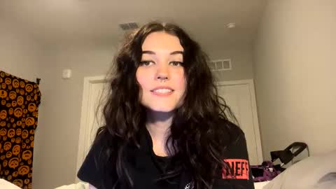 Goddess Raven online show from 7, 2, 2025