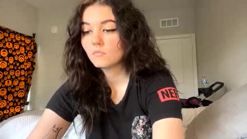 Goddess Raven online show from 7, 2, 2025