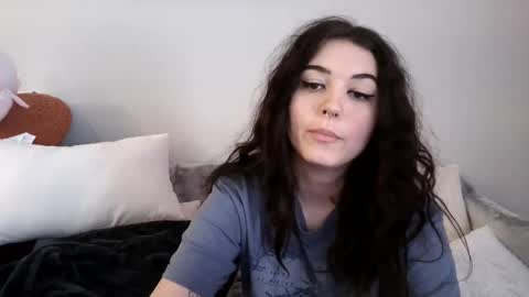 Goddess Raven online show from 22, 2, 2025