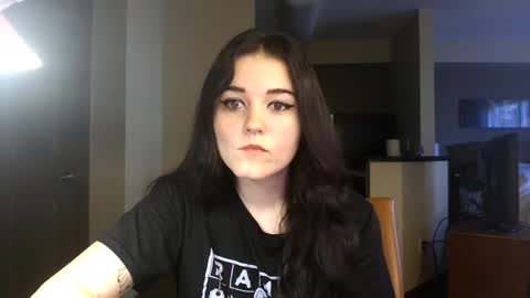 Goddess Raven online show from 17, 9, 2025