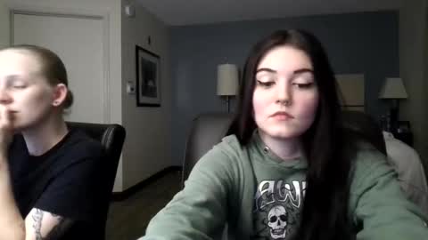 Goddess Raven online show from 15, 12, 2025