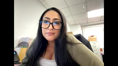 GoddessxxRosexx online show from 6, 2, 2025