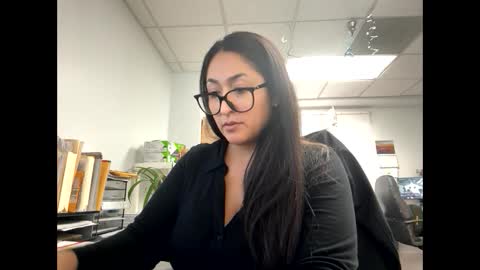 GoddessxxRosexx online show from 12, 3, 2025