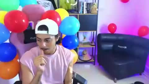 Snapshot of godiegogoxxx chatting on 10, 7, 2026 Diego online show from 10, 7, 2026