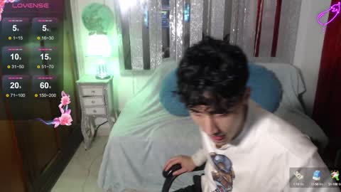 Snapshot of gojo_satoru_18 chatting on 3, 12, 2024 Satoru Gojo online show from 3, 12, 2024