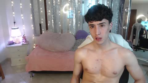 Snapshot of gojo_satoru_18 chatting on 17, 1, 2025 Satoru Gojo online show from 17, 1, 2025