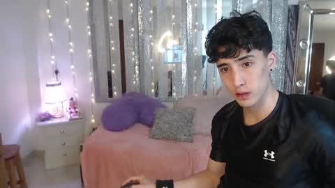 Snapshot of gojo_satoru_18 chatting on 18, 1, 2025 Satoru Gojo online show from 18, 1, 2025
