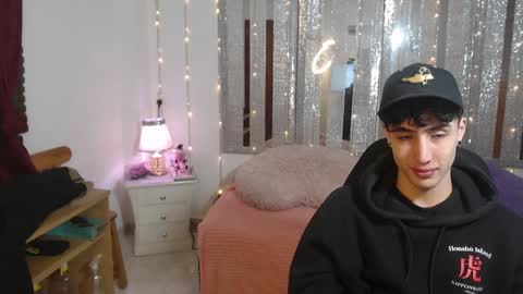 Snapshot of gojo_satoru_18 chatting on 22, 1, 2025 Satoru Gojo online show from 22, 1, 2025