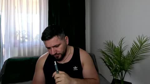 gold_alpha_boy online show from 5, 5, 2026