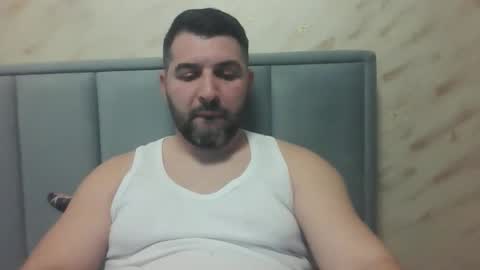 cuck online show from 24, 3, 2026