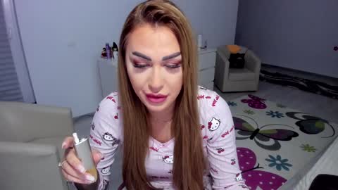 Snapshot of golddivine00 chatting on 8, 2, 2025 Nicole.. online show from 8, 2, 2025