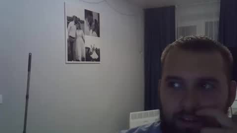 Snapshot of golden___69 chatting on 4, 10, 2025 golden___69 online show from 4, 10, 2025