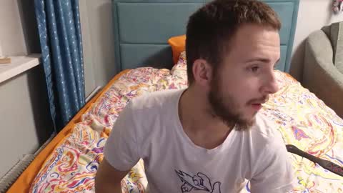 Golden boyyy21 online show from 26, 10, 2025