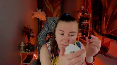 Snapshot of golden_dragones chatting on 14, 6, 2026 Gloria online show from 14, 6, 2026