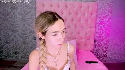 golden girl   online show from 24, 11, 2025