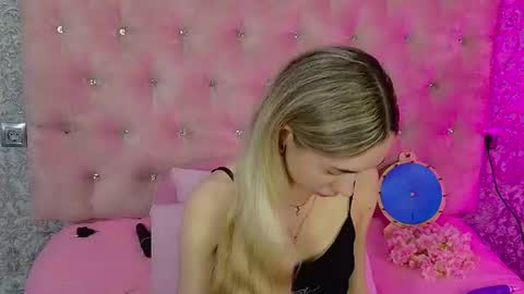 golden girl   online show from 22, 6, 2026
