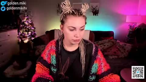 Snapshot of golden_miki chatting on 22, 12, 2024 Shy in the streets but a freak in the sheets online show from 22, 12, 2024