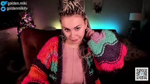 Snapshot of golden_miki chatting on 24, 12, 2024 Shy in the streets but a freak in the sheets online show from 24, 12, 2024