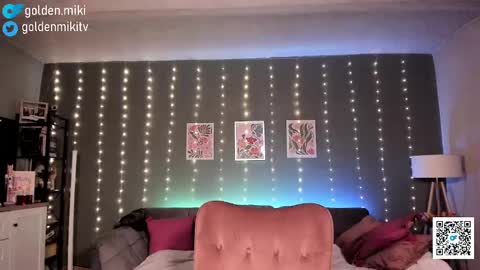 Snapshot of golden_miki chatting on 12, 2, 2025 Shy in the streets but a freak in the sheets online show from 12, 2, 2025