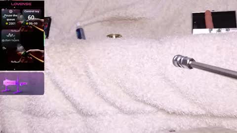 Snapshot of goldenboy69bsx chatting on 15, 9, 2025 Goldenboy69 online show from 15, 9, 2025