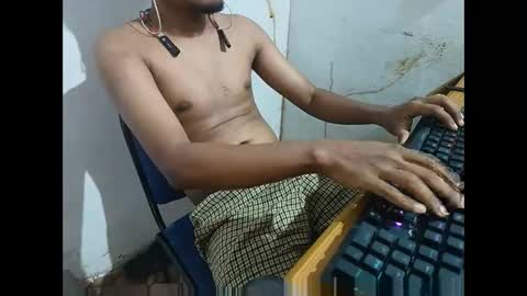 Snapshot of goldengodzilla69 chatting on 24, 9, 2025 goldengodzilla69 online show from 24, 9, 2025