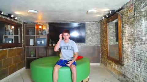 GOLDENJOI online show from 6, 1, 2025