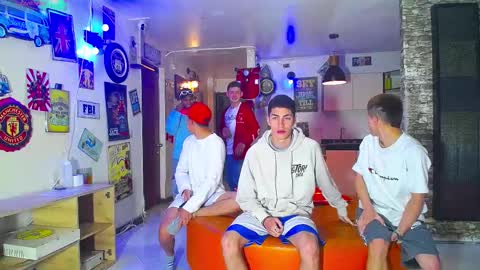 GOLDENJOI online show from 7, 3, 2025