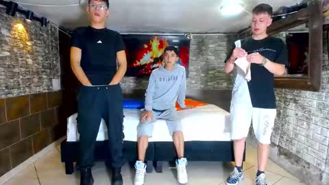 GOLDENJOI online show from 23, 9, 2025