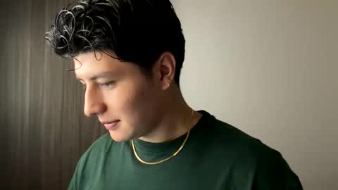 goldenknight33 online show from 13, 9, 2025