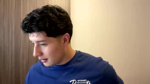 goldenknight33 online show from 2, 10, 2025