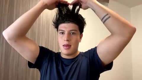 goldenknight33 online show from 12, 10, 2025