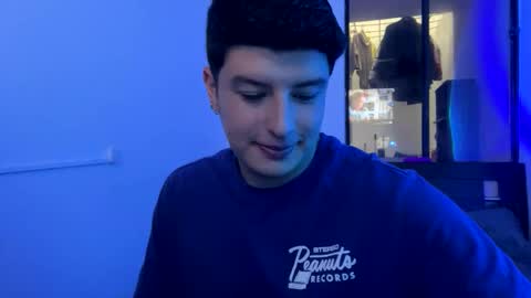 goldenknight33 online show from 27, 11, 2025