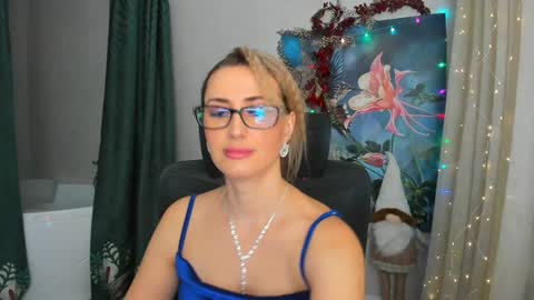 Olivia online show from 25, 12, 2024